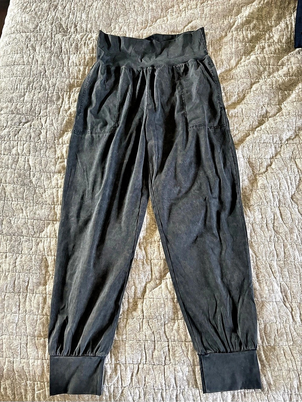 Bagatelle Black Jogger Pants Like New